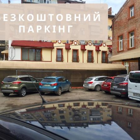 Hotel Leotel Lviv Eksteriør billede