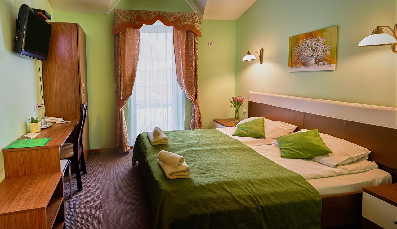 Hotel Leotel Lviv Eksteriør billede