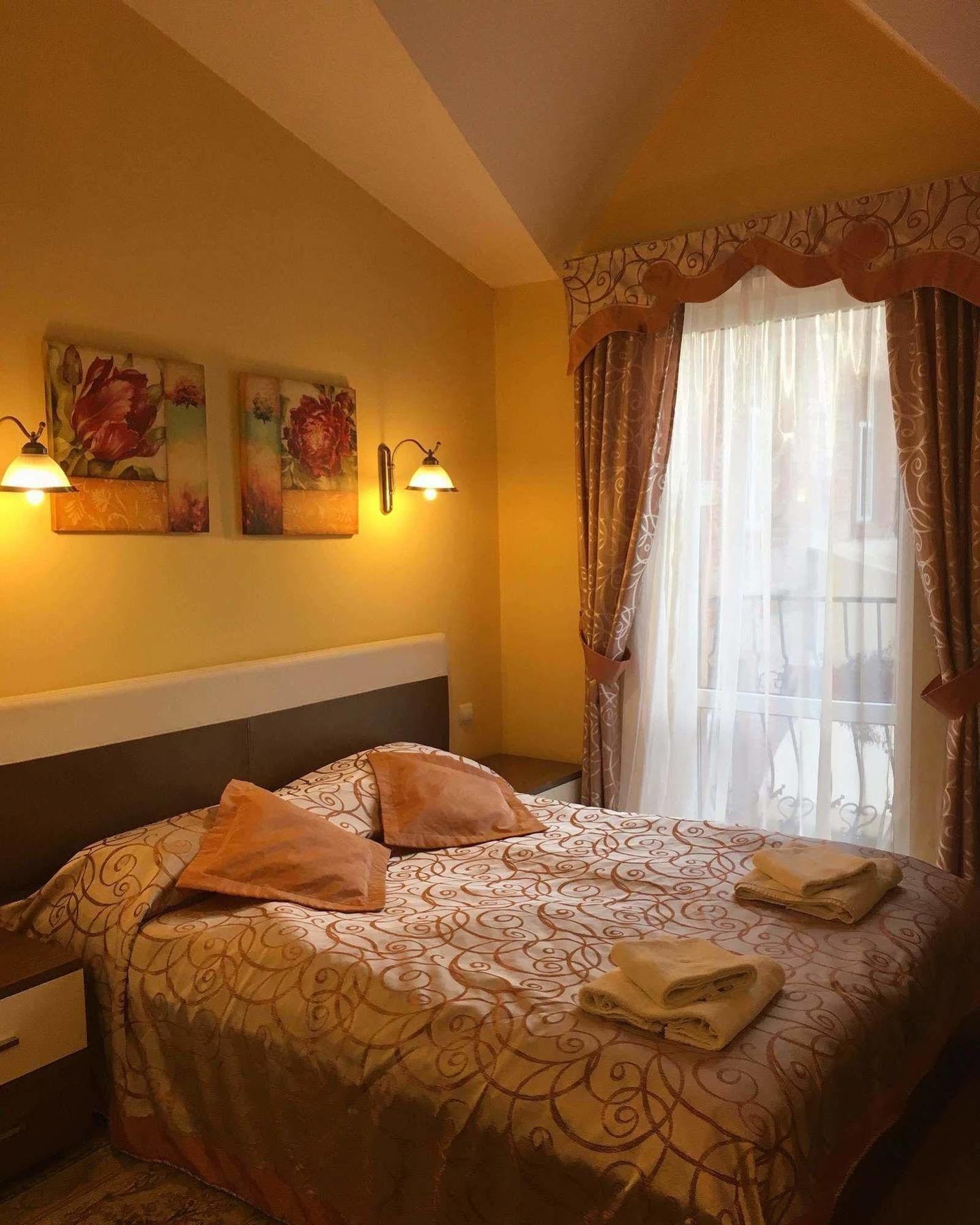 Hotel Leotel Lviv Eksteriør billede