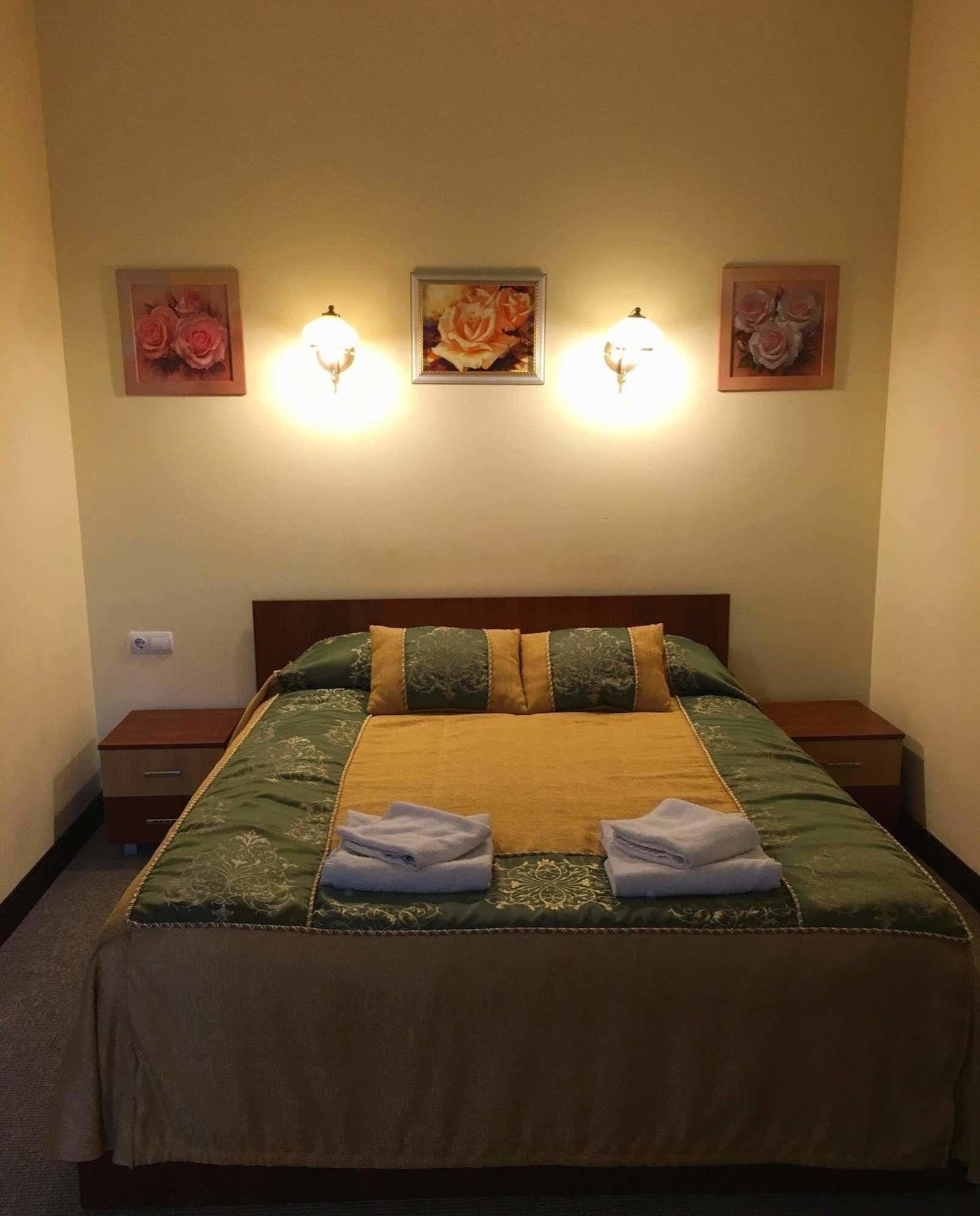 Hotel Leotel Lviv Eksteriør billede