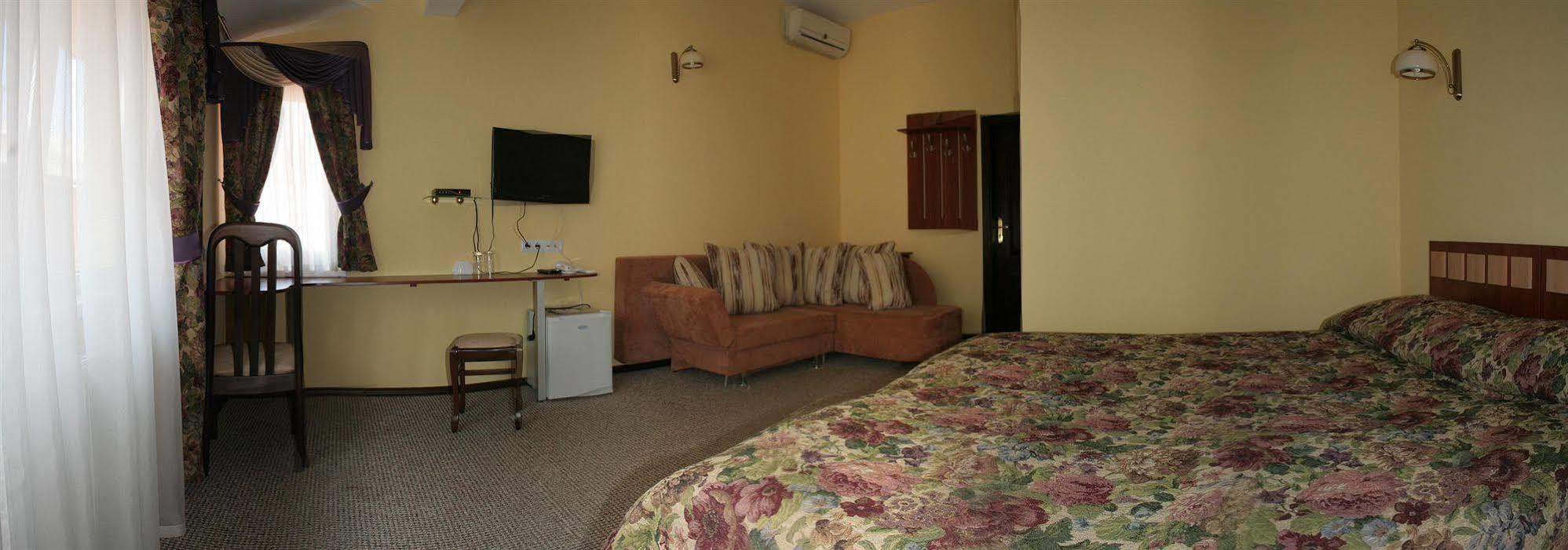 Hotel Leotel Lviv Værelse billede